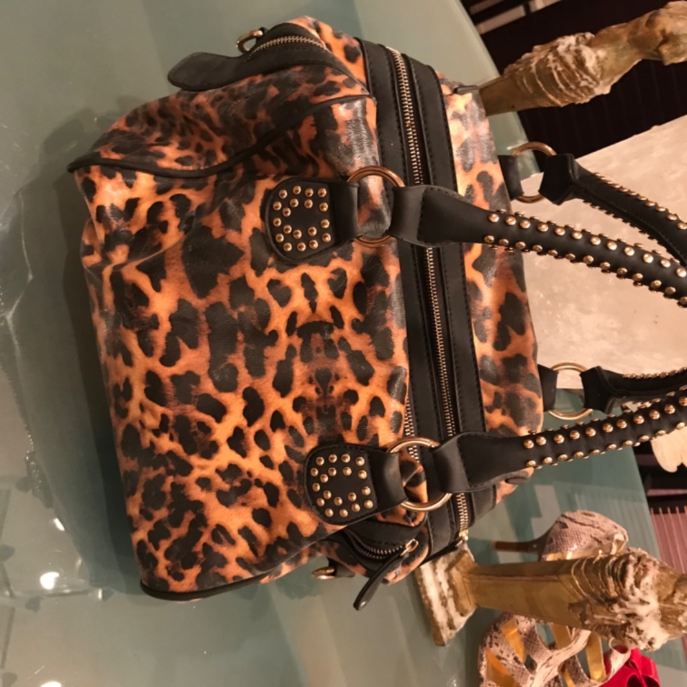 Leopard Italian Handbag - Picture 2 of 4